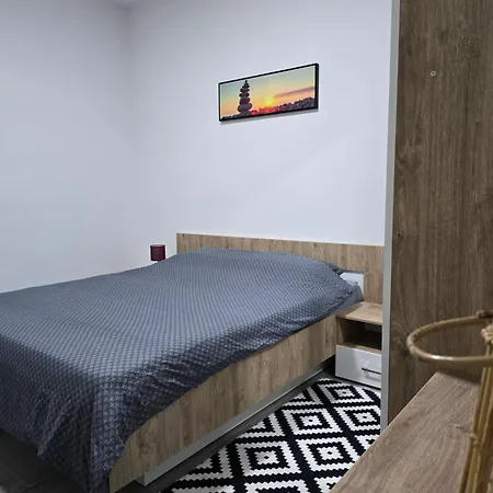 Riverstone Retreat Apartmán *