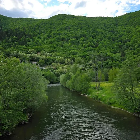 Apartmán Riverstone Retreat
