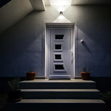 Apartment Riverstone Retreat